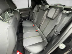 Peugeot 208 1.2 PureTech 100 GT