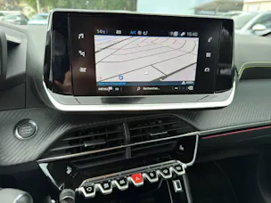 Peugeot 208 1.2 PureTech 100 GT