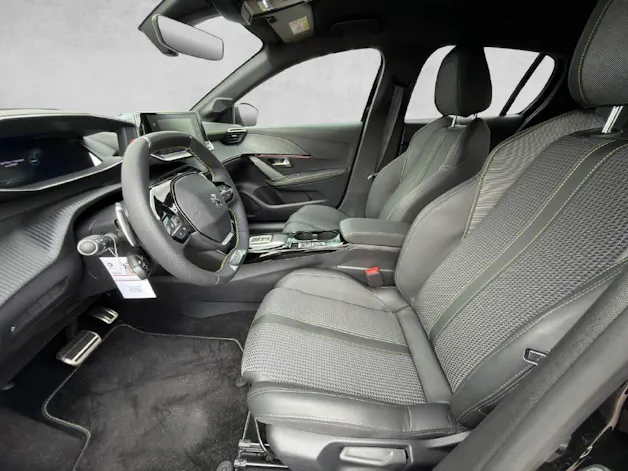 Peugeot 208 1.2 PureTech 100 GT
