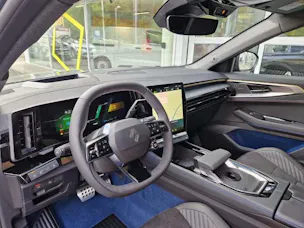 RENAULT Rafale 1.2 E-Tech Plug-in Atelier Alpine