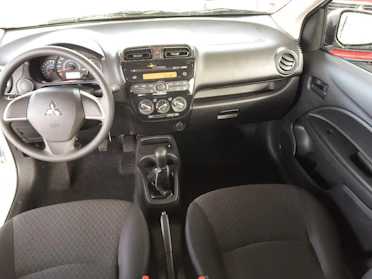 MITSUBISHI SPACE STAR 5