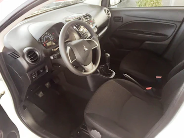 MITSUBISHI SPACE STAR 6