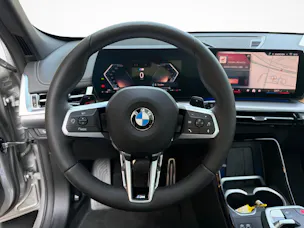 BMW X1 20d xDrive paddles