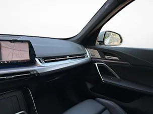BMW X1 20d xDrive paddles