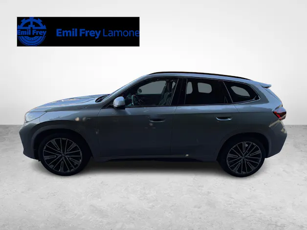 BMW X1 20d xDrive paddles