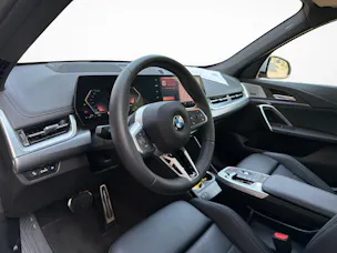 BMW X1 20d xDrive paddles