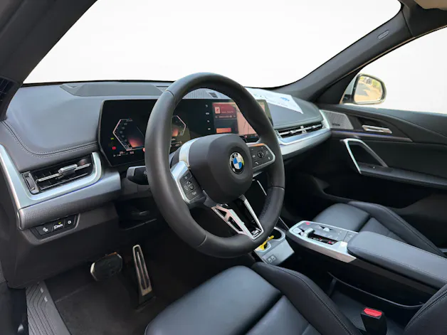 BMW X1 20d xDrive paddles
