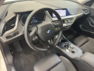 BMW 118i MODELL ADVANTAGE