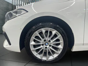 BMW 118i MODELL ADVANTAGE