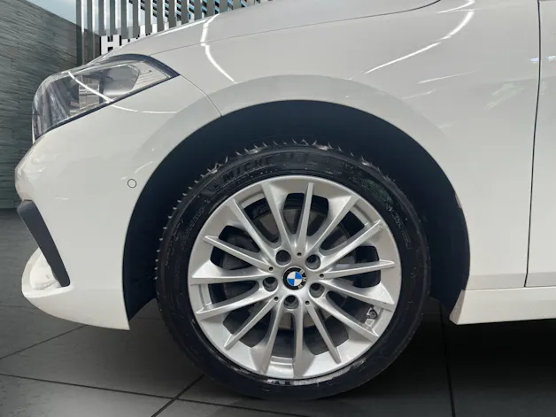 BMW 118i MODELL ADVANTAGE