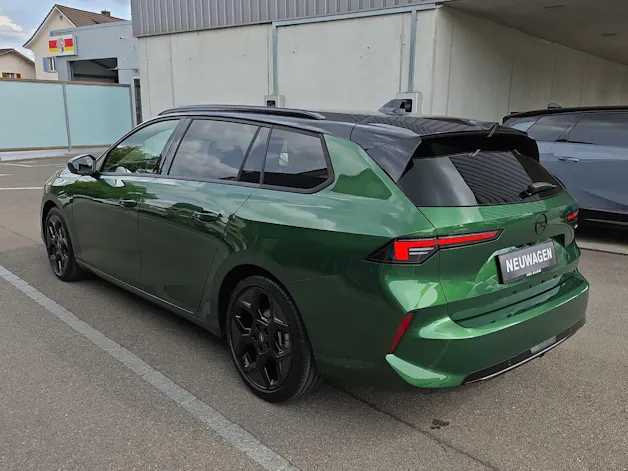 Opel Astra Sports Tourer 1.2 T Hybrid Ultimate