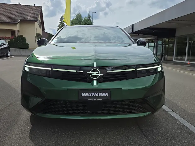 Opel Astra Sports Tourer 1.2 T Hybrid Ultimate