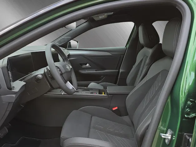 Opel Astra Sports Tourer 1.2 T Hybrid Ultimate