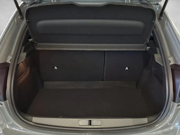 Peugeot 208 1.2 Hybrid 145 GT