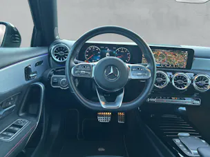 Mercedes-Benz A 250 AMG Line 4m