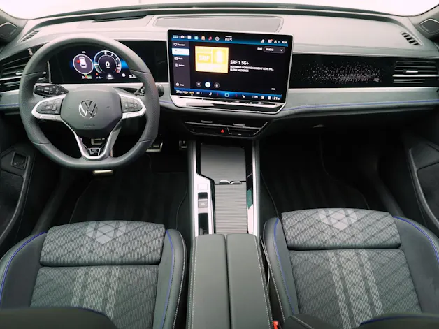 VW Passat Variant 1.5 TSI DSG Plug-in-Hybrid R-Line