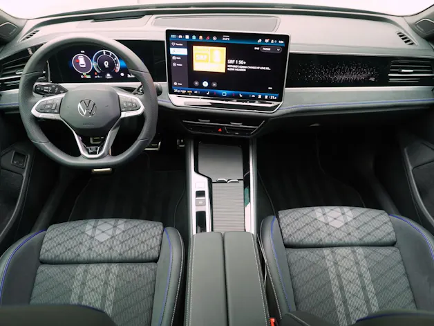 VW Passat Variant 1.5 TSI DSG Plug-in-Hybrid R-Line