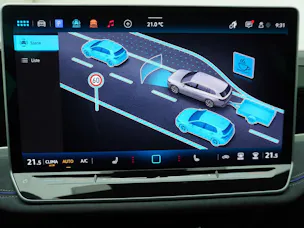 VW Passat Variant 1.5 TSI DSG Plug-in-Hybrid R-Line