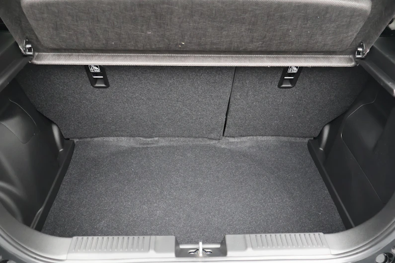 Fahrzeugbild SUZUKI SWIFT