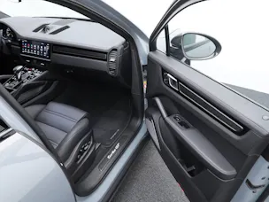 Porsche Cayenne Turbo GT