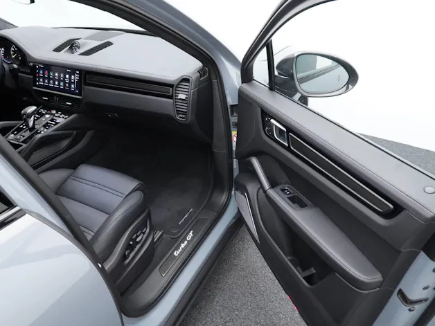 Porsche Cayenne Turbo GT