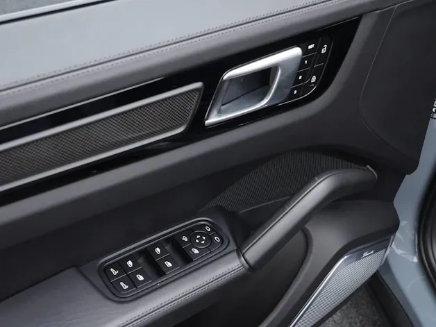 Porsche Cayenne Turbo GT