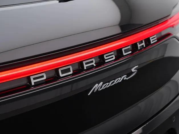 Porsche Macan S