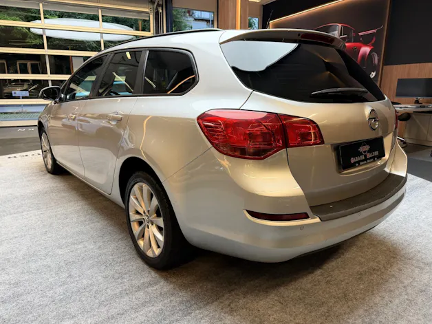 Opel Astra Sports Tourer 1.6 eTEC Enjoy