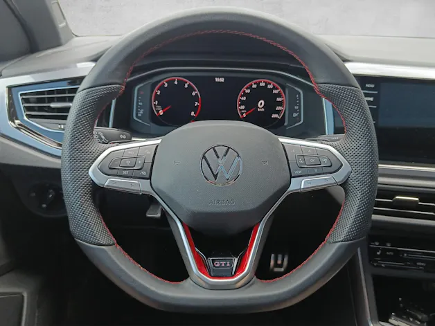 VW Polo 2.0 TSI GTI DSG *5J Garantie*8-Fach Räder*Panoramadach*