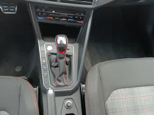 VW Polo 2.0 TSI GTI DSG *5J Garantie*8-Fach Räder*Panoramadach*
