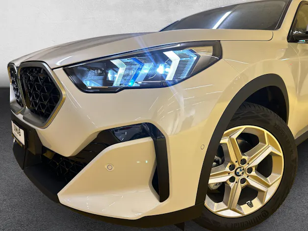 BMW X2 20d xDrive U10 (CH) AHK 📍