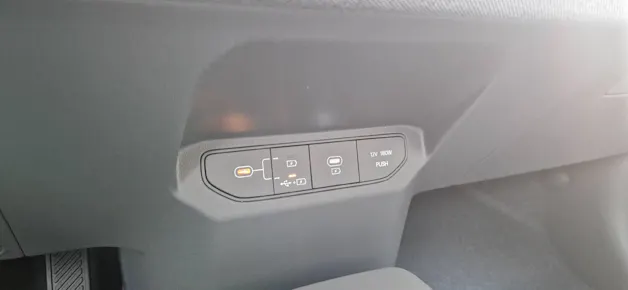 Kia EV3 81 kWh Earth+