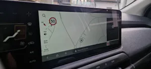 Kia EV3 81 kWh Earth+