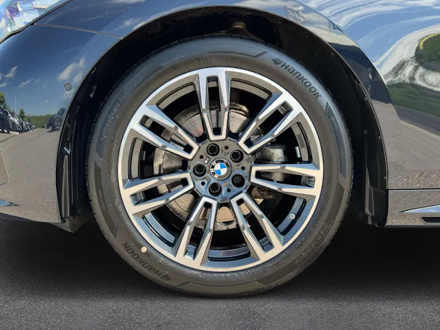 BMW 520d M Sport Touring xDrive G61 (CH) 📍