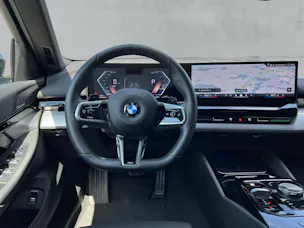 BMW 520d M Sport Touring xDrive G61 (CH) 📍