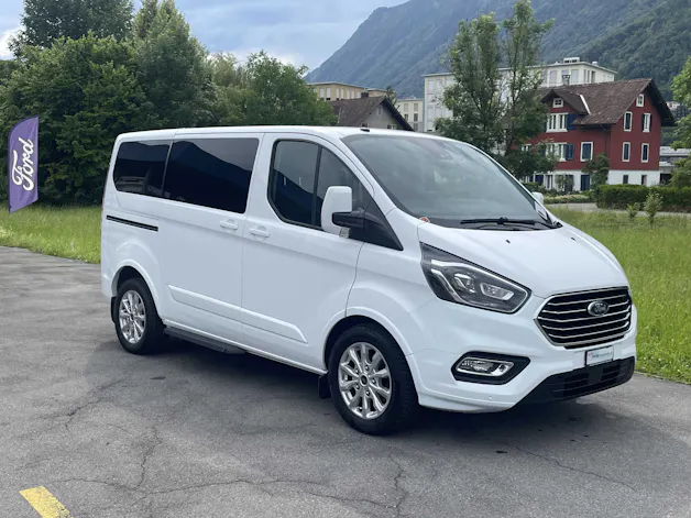 Ford Tourneo Custom Bus 310 L1 2.0 TDCi 170PS Titanium