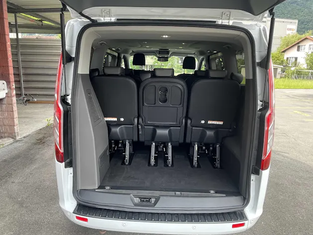 Ford Tourneo Custom Bus 310 L1 2.0 TDCi 170PS Titanium