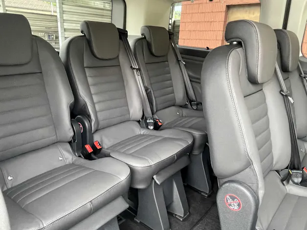 Ford Tourneo Custom Bus 310 L1 2.0 TDCi 170PS Titanium