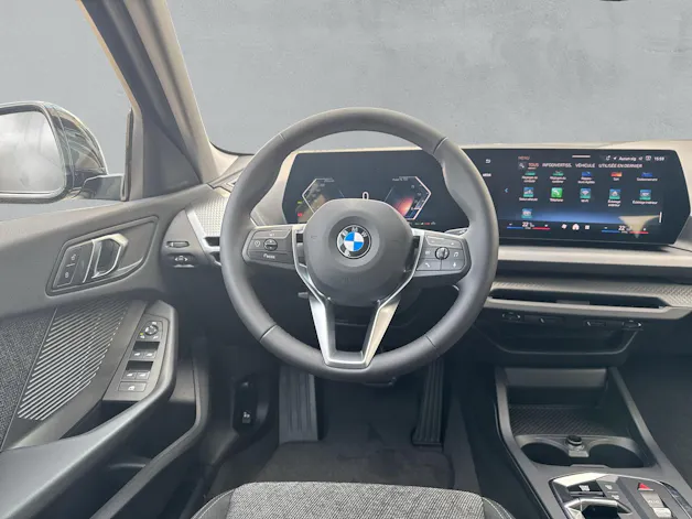 BMW 116 Hatch F70 (CH) 📍