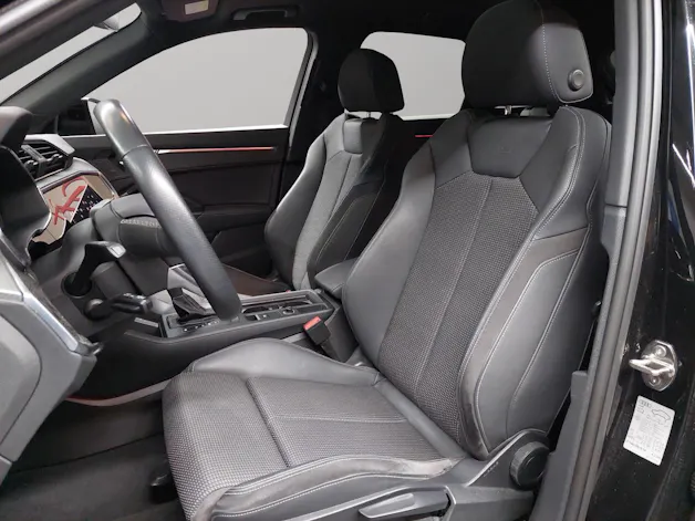 Audi Q3 35 TFSI S line Attraction S-tronic