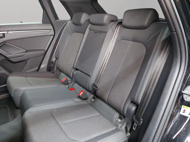 Audi Q3 35 TFSI S line Attraction S-tronic