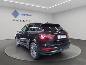 Audi Q3 35 TFSI S line Attraction S-tronic