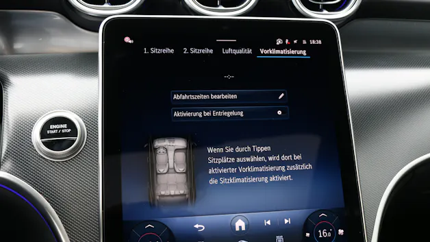 Mercedes-Benz GLC 300 de 4MATIC Coupé with EQ-Star Hybrid