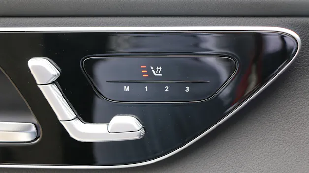 Mercedes-Benz GLC 300 de 4MATIC Coupé with EQ-Star Hybrid