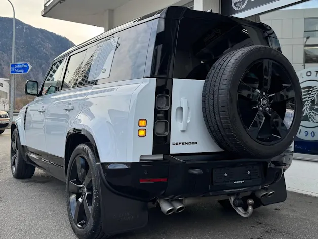 Land Rover Defender 110 525 V8 5.0 AT8