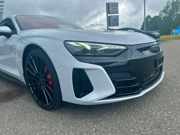 Audi e-tron GT quattro