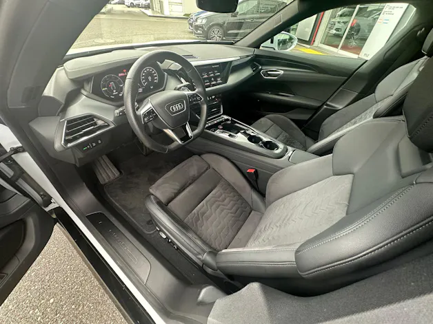Audi e-tron GT quattro
