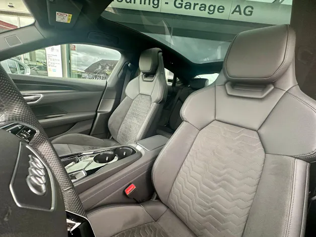 Audi e-tron GT quattro