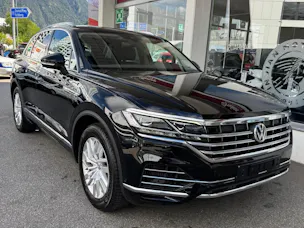VW Touareg 3.0 TSI Elegance Tiptronic