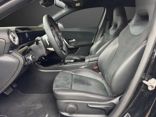 Mercedes-Benz A 180 Night Star AMG Line